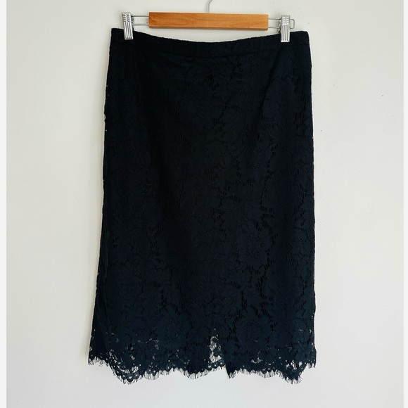 J. Crew • Lace Pencil Skirt in Black - Picture 2 of 6